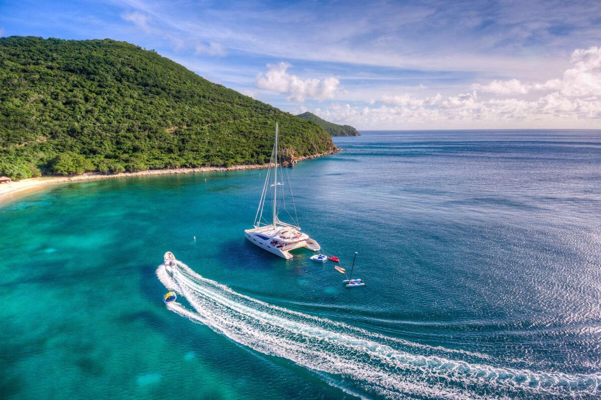 https://www.bvitraveller.com/sailing/the-charter-yacht-company/